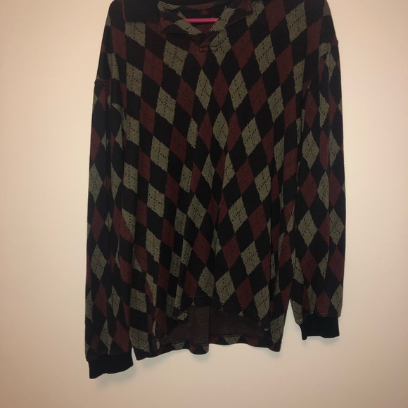 Long Sleeve Collared shirt - Picture 3 of 3